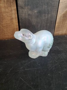 Rare Hand Painted Fenton French Opalescent Iridized Polar Bear glass art
