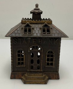 Est. $235.00-$325.00 Victorian Cast Iron Antique State Bank Coin Bank 4 34 x 6