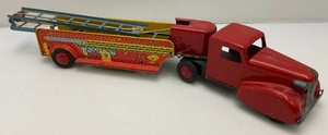Vintage 1940s Wyandotte Hook And Ladder 27 (Missing Pin Hook Up For Trailer)