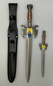 Collectible Fantasy Darkness Knife With Miniature Knife And Sheath 11" Blade And 6" Blade