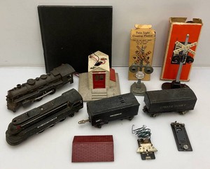Vintage Misc. Lionel Train And Accessories (Some In Original Box