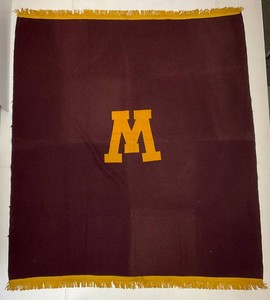 1940s-50s Wool Minnesota Gophers Blanket 55 x 61