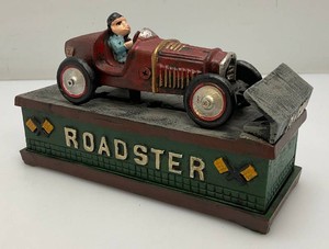 Vintage Collectible Cast iron Roadster Coin Bank 8