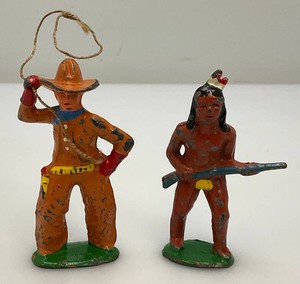 Vintage 1950s Barclay Cowboy And Indian Figures 3