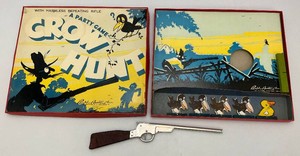 1931 Parker Brothers CROW HUNT Target Shooting board Game In Original Box (Seems Complete)