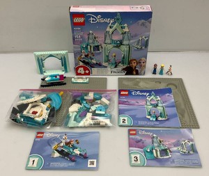 LEGO Disney 43194 Anaa & Elsas Frozen Wonderland Set (Pre-Owned) Seems Complete