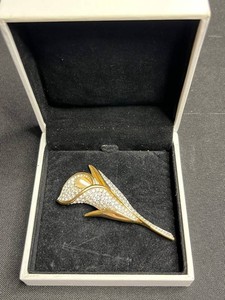 Crystal Brooch - Swarovski Signature Jewelry Gold-Tone Floral