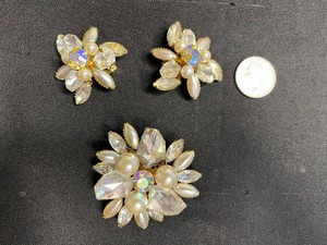 VTG Costume Jewelry Set - Signed Judy Lee Floral 3-Piece Brooch & Clip On Earrings
