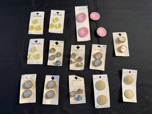 Vintage Buttons - La Mode, Streamline & B.G.E.