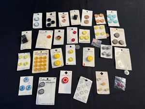 Vintage Sewing Buttons - La Mode, Streamline & Lansing Mixed Lot