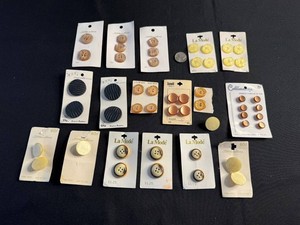 Sewing Buttons - Streamline, La Mode & Assorted Vintage Button Cards