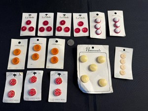 Sewing Buttons - Vintage La Mode, Streamline & Le Chic Mixed Lot