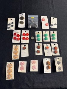 Vintage Buttons - Streamline, BGE, La Mode & Assorted