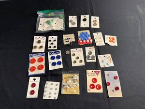 Vintage Sewing Buttons Mixed Lot - Lansing, La Petite & More