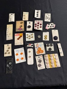 Sewing Buttons - Vintage Assorted Brands Mixed Lot