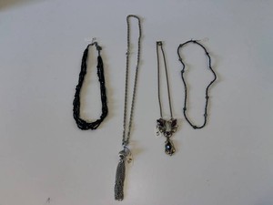 Costume Jewelry Necklaces - Assorted Beaded & Pendant Designs (Lot of 4)