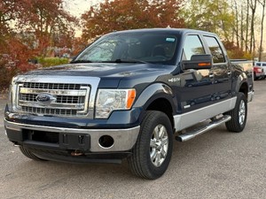 2013 FORD F-150 XLT 2 Owners  4X4  No Accidents Reported (NO RESERVE)