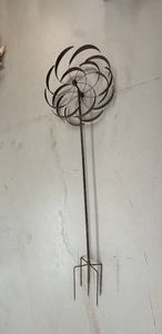 Metal Garden Wind Spinner