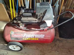 Coleman 20 Gallon Powermate Handyman 4 HP Air Compressor