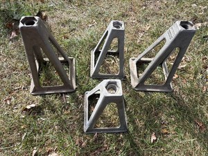 Reese Jack Stand  RV Stabilizer Jacks