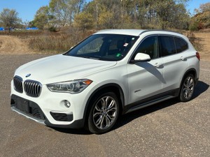 2017 BMW X1 Xdrive28I  Clean Carfax  (NO RESERVE)