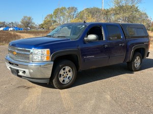 2013 Chevrolet Silverado 1500 LT Crew Cab  Topper  1-Owner  4WD  (NO RESERVE)
