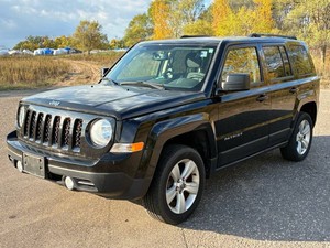 2015 Jeep Patriot Latitude  100k Miles  4WD  (NO RESERVE)