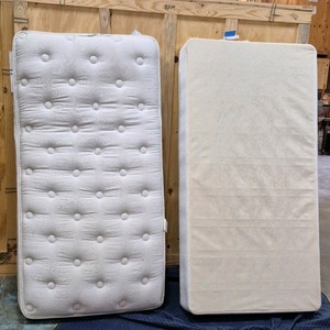 Twin bed
