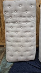 Twin bed