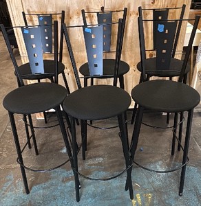 6 armless barstools
