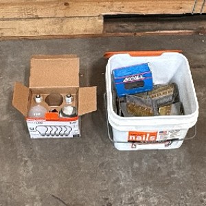 3 100w SYLVANIA light bulbs and bucket of GRIP RITE nails