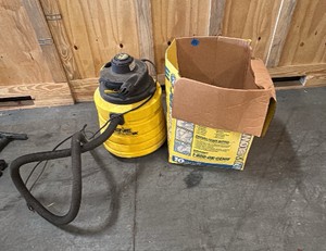 Genie 10-Gallon WetDry Blower Vac