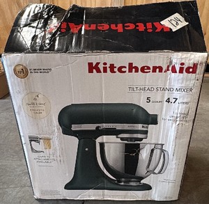 KITCHEN AID tilt-head stand mixer