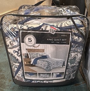 Bed sheet sets