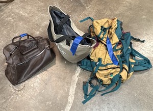 Mendelian etxea bag, brown arm bag, Intex bag with deflated air mattress