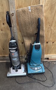 Hover vacuum, Chepa vacuum, and woven floor mat