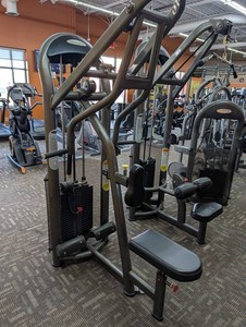 Matrix Seated Row Machine 295 Lb Weight Stack