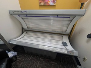 AnyTime Tanning UV Tanning Bed With T-max Model 3A Timer