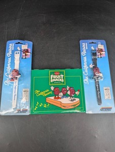 Vintage California Raisins Nelsonic Watches & Presentation Box Mixed Lot