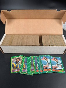 Vintage 1986 Topps Football Cards Mixed Lot