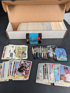 Vintage 1980s Donruss Baseball Cards & Puzzles Mixed Lot
