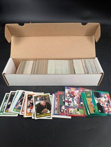 Vintage Sports Card Mixed Lot - Topps, Pro Set & Score