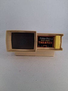 Vintage Fisher-Price Movie Viewer 463R With Winnie-the-Pooh Cartridge