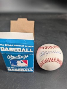Rawlings Official National League Baseball With Billy Williams Autograph