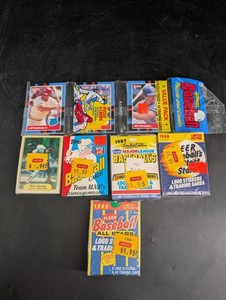 Vintage 1980s Baseball Card & Puzzle Mixed Lot