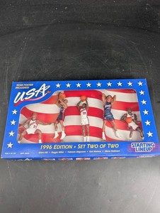 Vintage Kenner Starting Lineup USA Basketball Figures & Poster (Lot of 5)