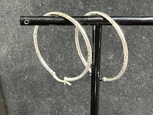 Sterling Silver Hoop Earrings - Textured Matched Pair - 2.51 g