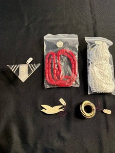 Costume Jewelry & Beads Mixed Lot - Brooches, Necklaces & Strands