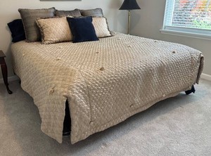 LLBR - King Bedding Set with Accent Pillows (Mattress and Frame Optional)