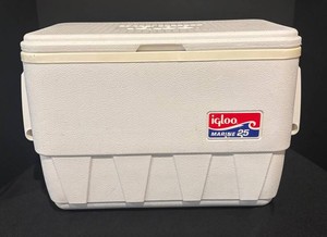 LLR - Igloo Marine 25 Cooler